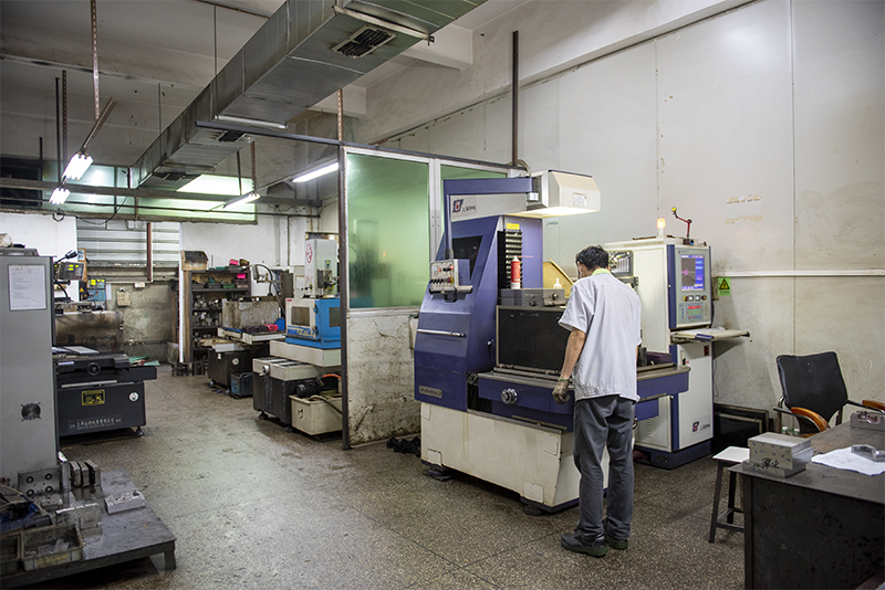 模具加工 模具加工