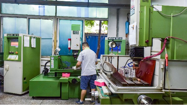 塑膠注塑加工模具表面光澤缺陷怎么辦? 塑膠注塑加工模具表面光澤缺陷怎么辦?