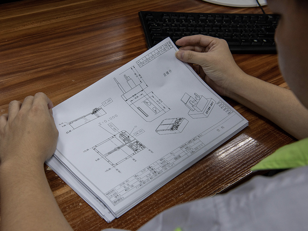 世邦模具廠 世邦模具廠